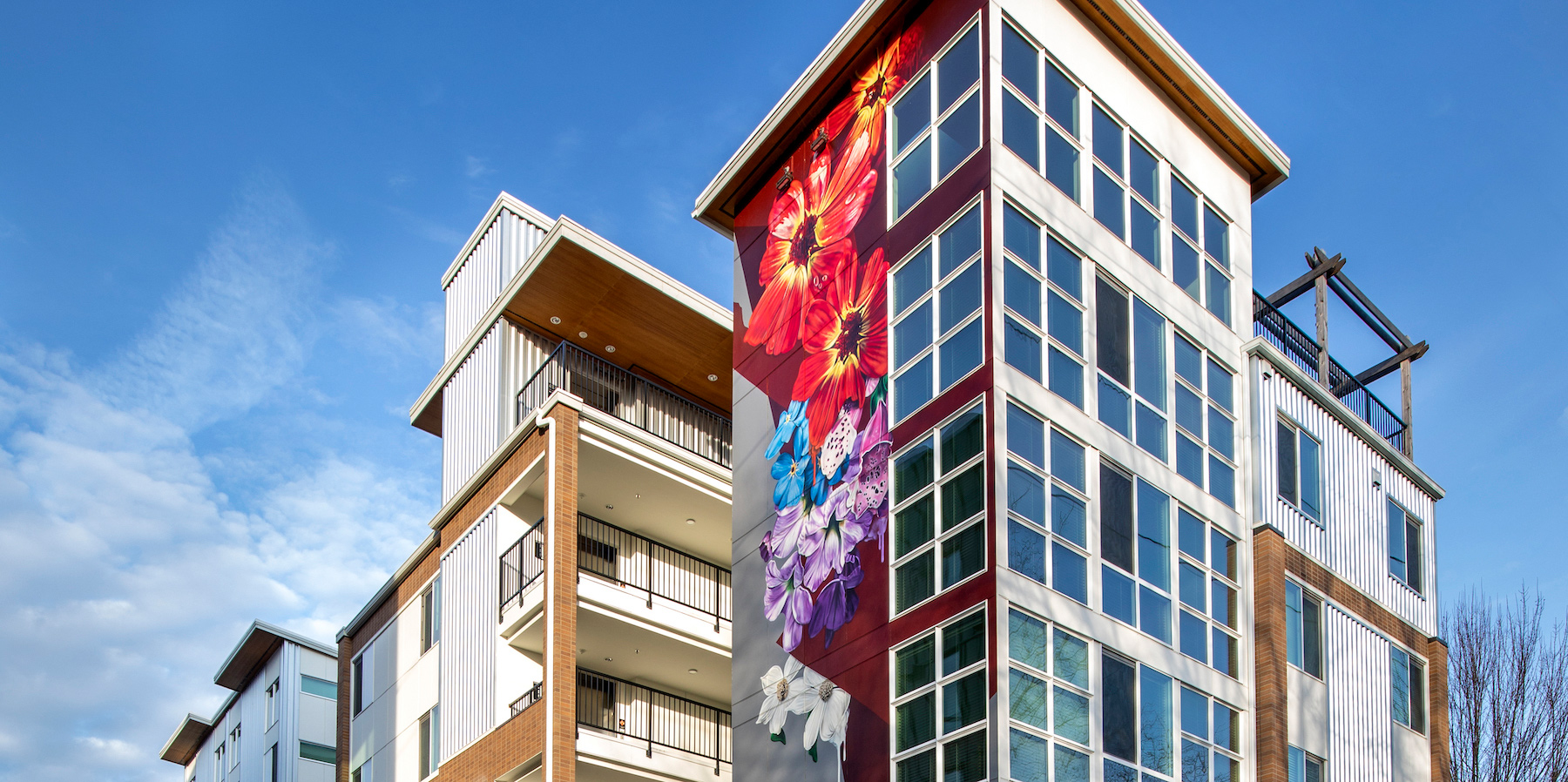 162 Ten Exteriror Property